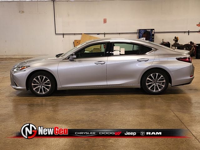 lexus es 350 2023 58ADZ1B17PU137561 image lexus es 350 2023 58ADZ1B17PU137561 image